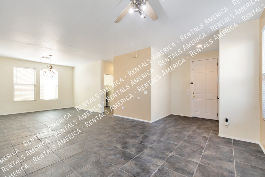 Building Photo - 2778 W Leafwing Dr