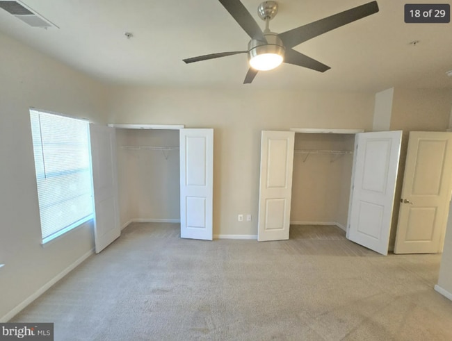 Building Photo - 3 Bedroom Beauty