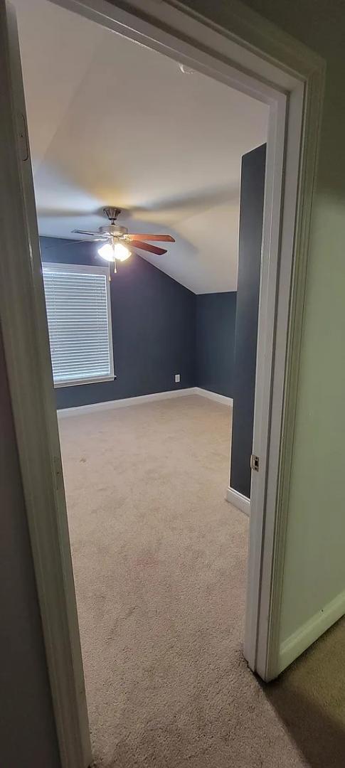 Building Photo - 22 Stanhope Rd