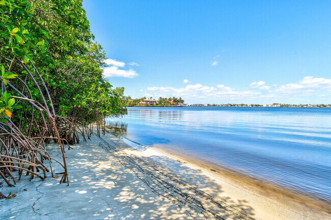 Building Photo - 3440 S Ocean Blvd