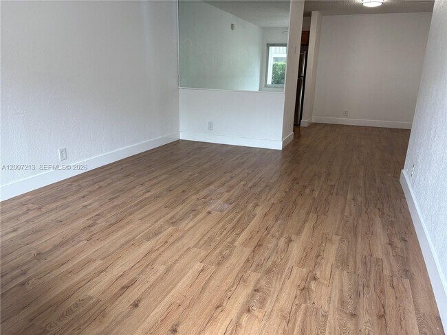 Building Photo - 3251 NW 102nd Terrace