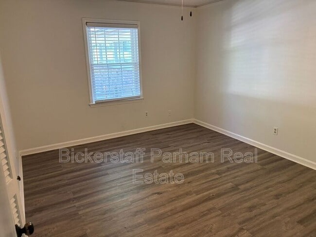 Building Photo - 6129 Charing Dr