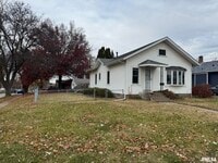 Building Photo - 3122 W Locust St