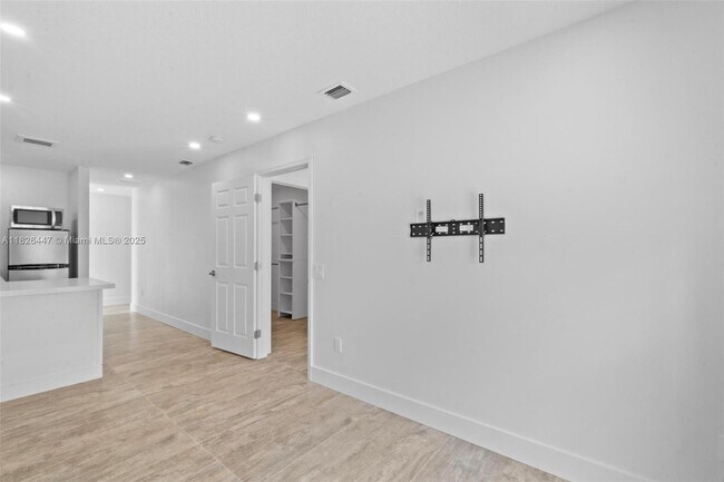 Building Photo - 15862 SW 286th St