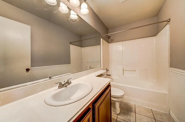 Building Photo - 3620 Shanagolden St