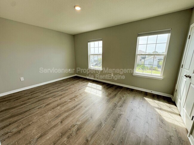 Building Photo - 12632 Night View Dr