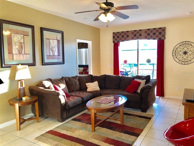 Building Photo - 655 Knollwood Dr