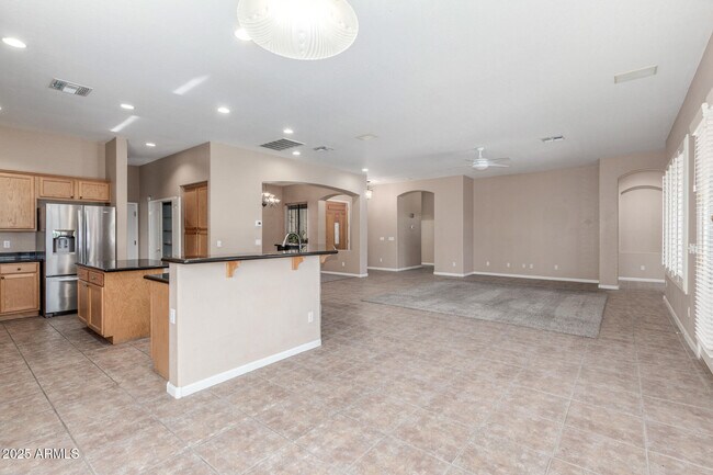 Building Photo - 3519 E Bridgeport Pkwy
