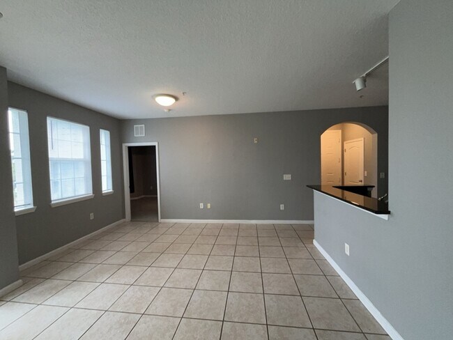Building Photo - 5257 Cane Island Loop