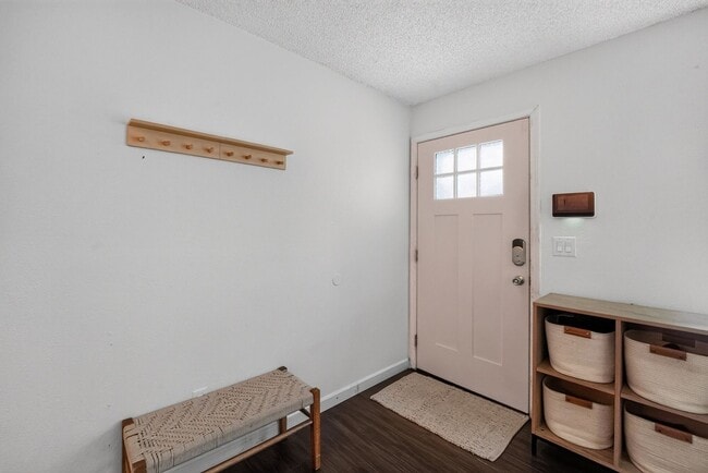 Building Photo - 4830 S Richfield Cir
