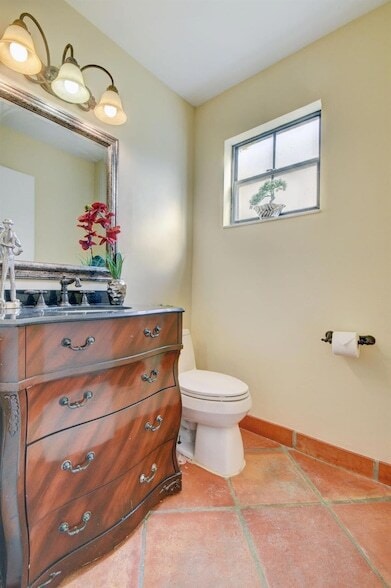 Building Photo - 12561 Shoreside Ln