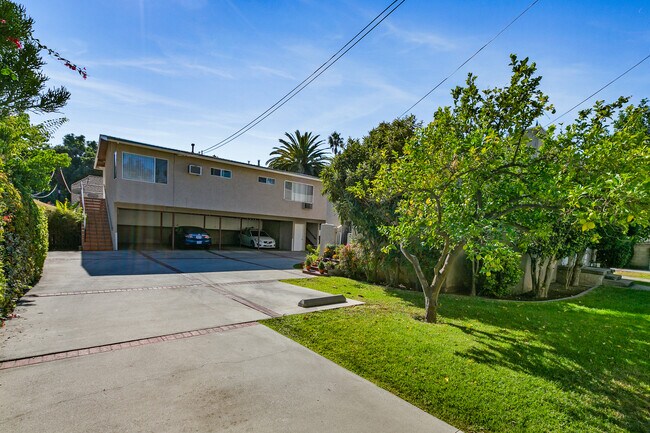 Main exterior - 738 Santa Barbara St