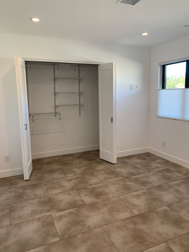 Building Photo - Clear Point Home - Ventura- Ocean Views - 4+3.5