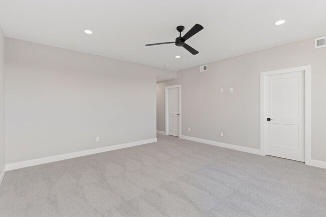 Building Photo - New Charming Berthoud Home with Modern Comfort | $1000 Deposit with Approved Credit and TWO WEEKS...