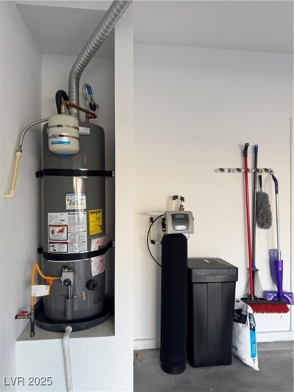 Building Photo - 8957 Eudora Ave