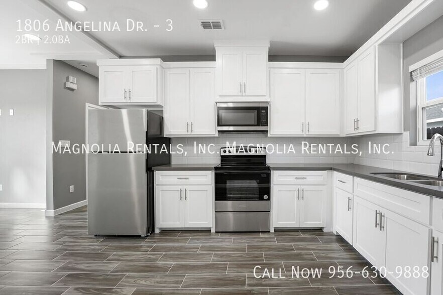 Building Photo - 1806 Angelina Dr