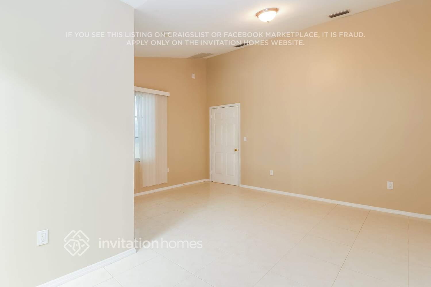 Building Photo - 2202 Curtis Dr N