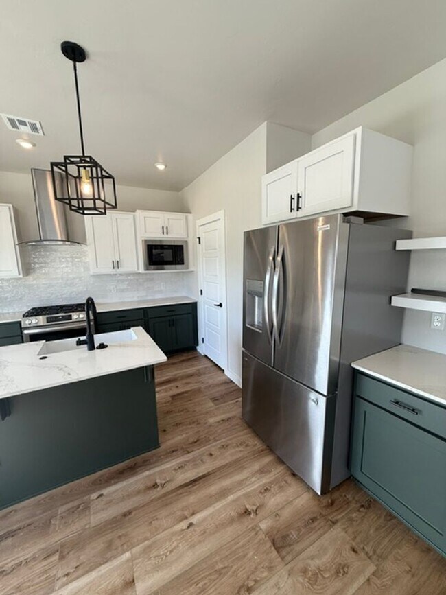 Building Photo - Beautiful  Home in Edmond