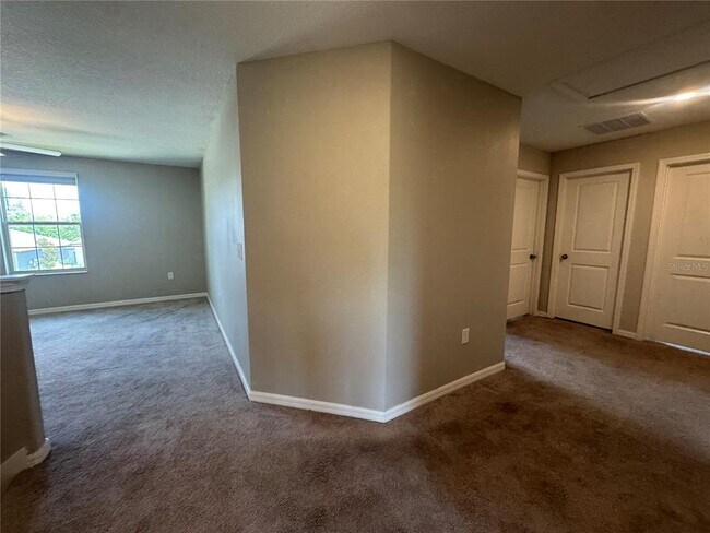 Building Photo - 5415 Amaryllis Garden St