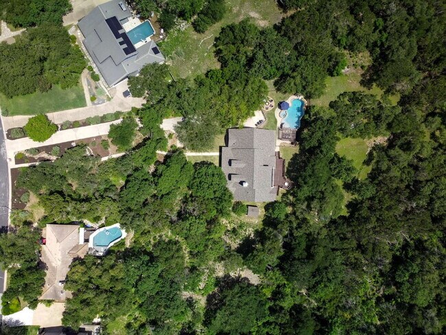 Building Photo - A Private Great Hills Estate on 1.32 Acres Backing to Protected Green Space **Fully Furnished**