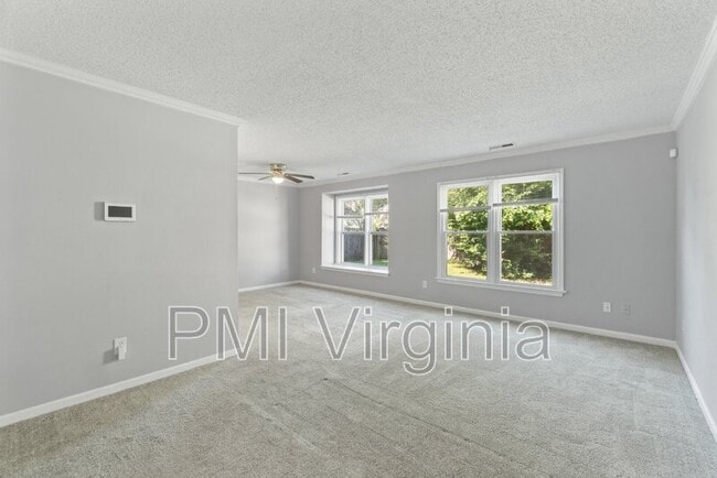Building Photo - 3909 Wilmington Ct