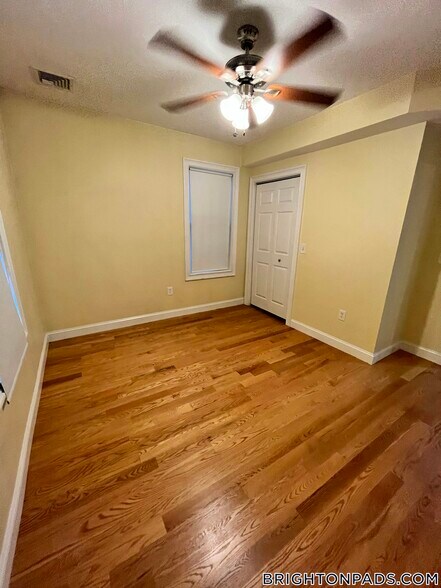 Building Photo - 38 Turner St