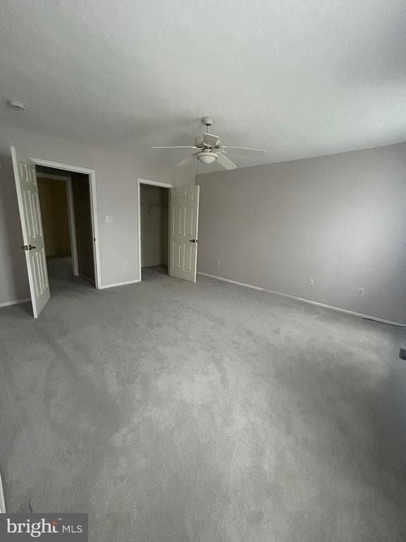 Building Photo - 21 Fieldcrest Dr