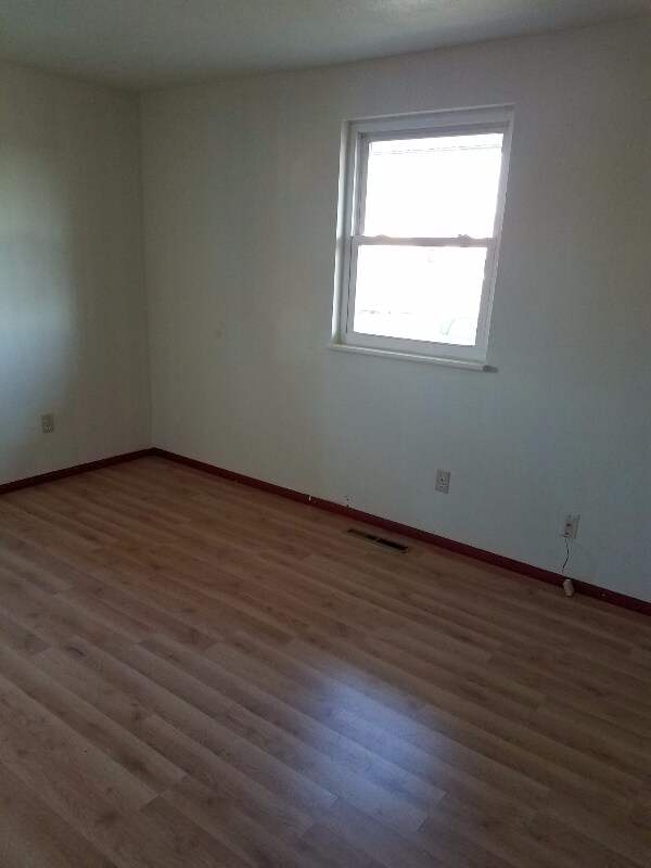 Building Photo - 7519 Harshmanville Rd