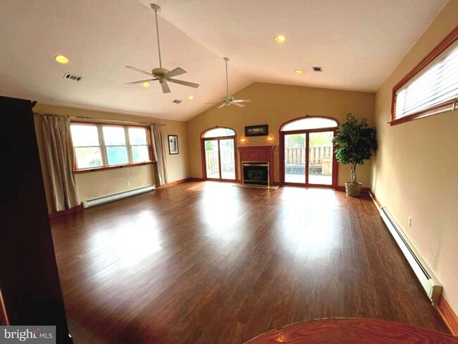 Building Photo - 712 W MacDade Blvd