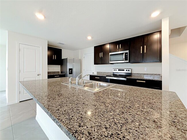 Building Photo - 35288 Spruce Knob Ct