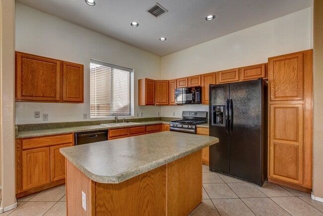 Building Photo - Beautiful 3x2 Home for Rent in Granville!