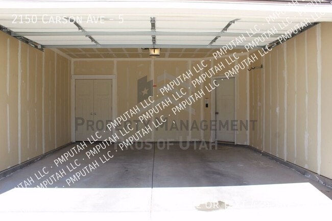 Building Photo - 2150 Carson Ave