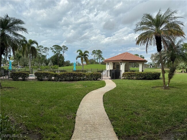 Building Photo - 605 Augusta Blvd