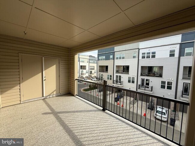 Building Photo - 2514 Neabsco Common Pl