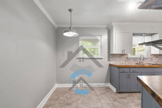 Building Photo - 6214 H St