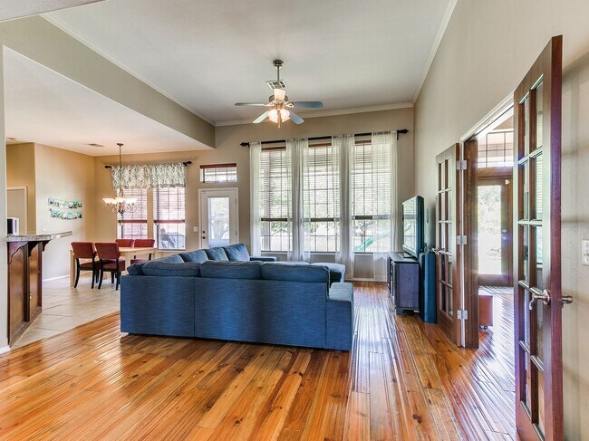 Building Photo - Large 4-Bedroom Home in Edmond Schools
