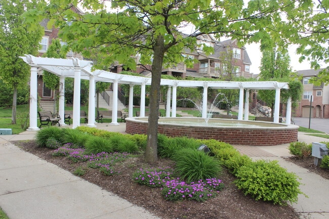 Building Photo - 3057 Barclay Way