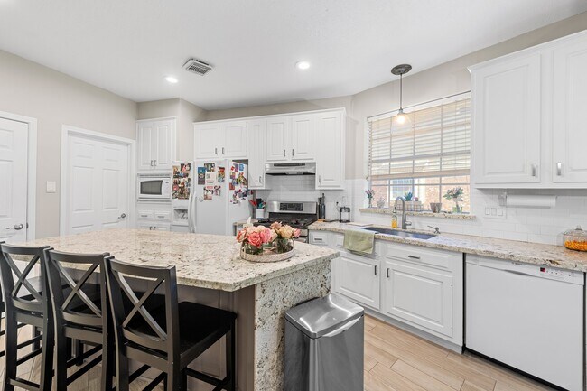 Building Photo - 1514 Pecan Crossing Dr