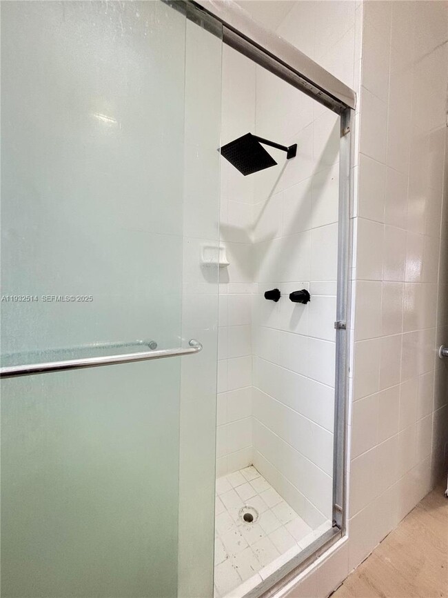 Building Photo - 2035 NW 26th St