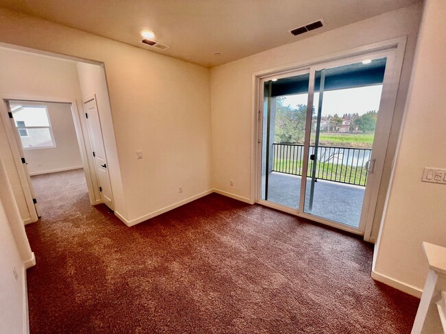 Building Photo - Single Family Natomas