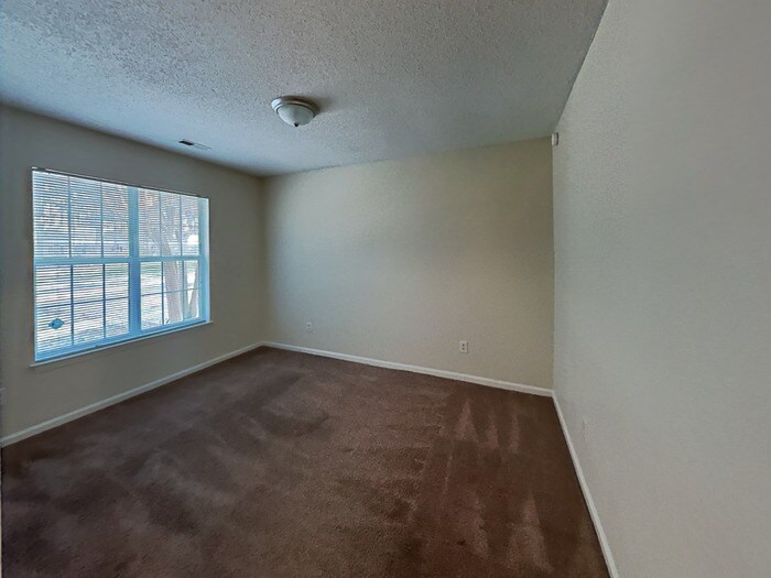 Building Photo - 315 Honeywood Ln