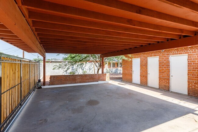 Building Photo - #1034-Red Mulberry LLC