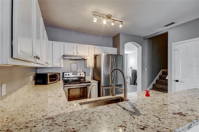 Building Photo - 3421 Santa Rita Ln