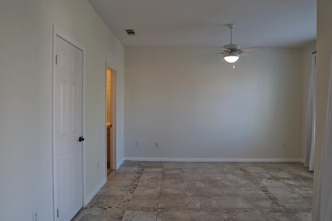 Building Photo - 1816 Pintura Cir W