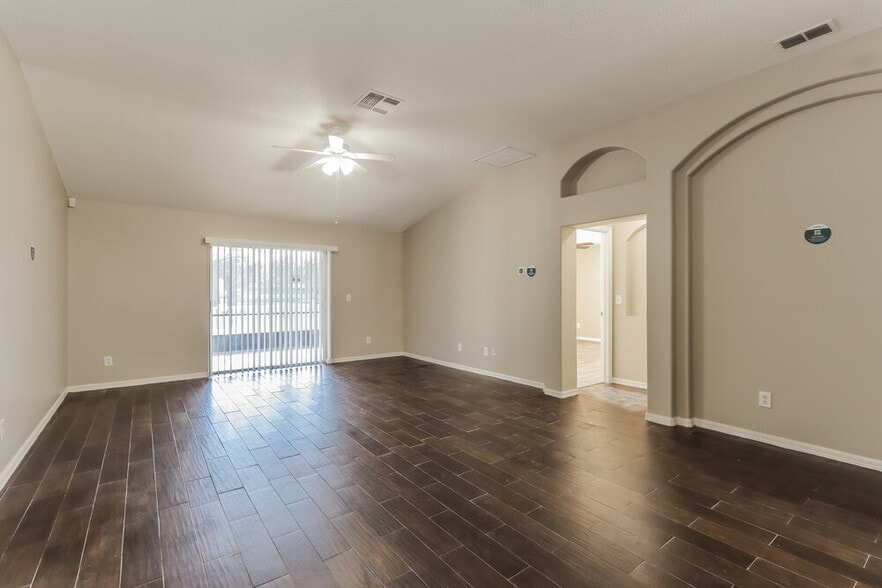 Building Photo - 19009 Weatherstone Dr