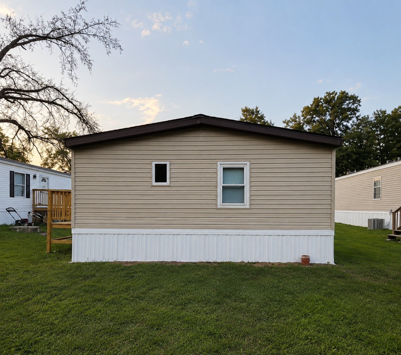 Building Photo - 93 Deerwood Park