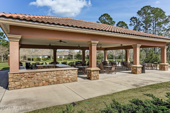 Building Photo - 80 Covered Creek Dr