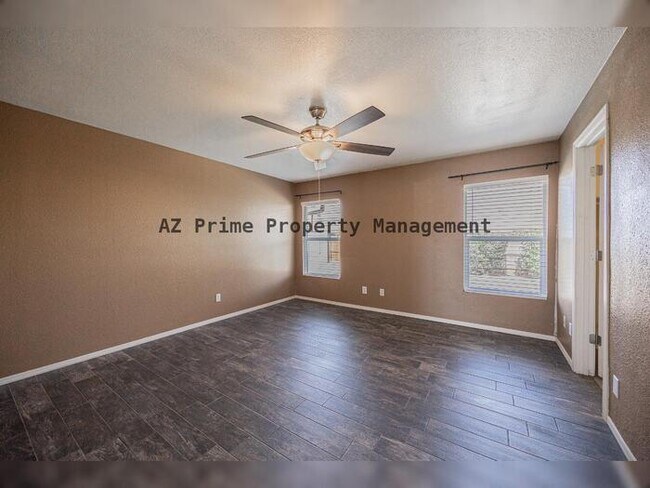 Building Photo - 3434 W Kings Ave