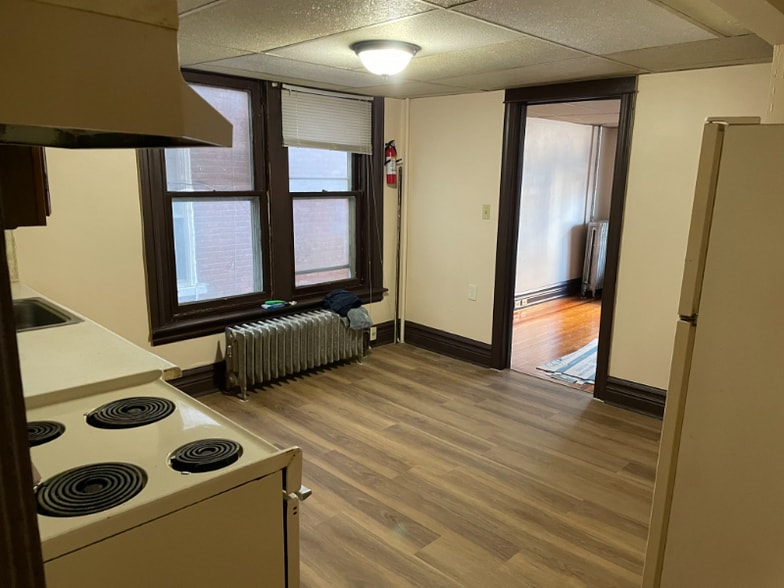 Building Photo - 134 S Franklin St