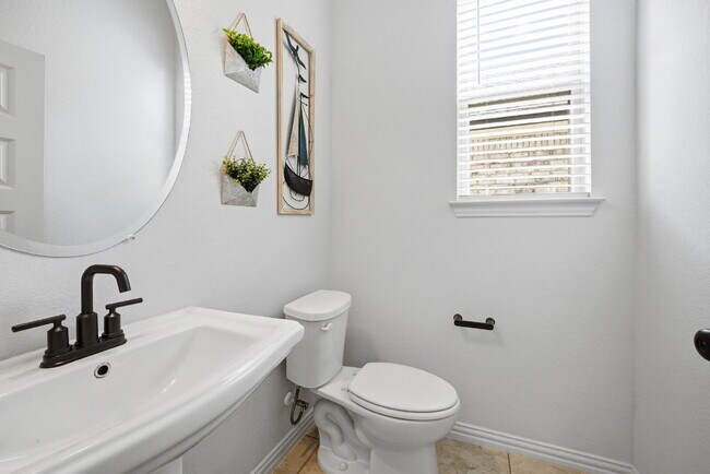 Building Photo - Lightly Furnished 3BR + Office Home in Austin | 2.5 BA, 2,429 Sq Ft